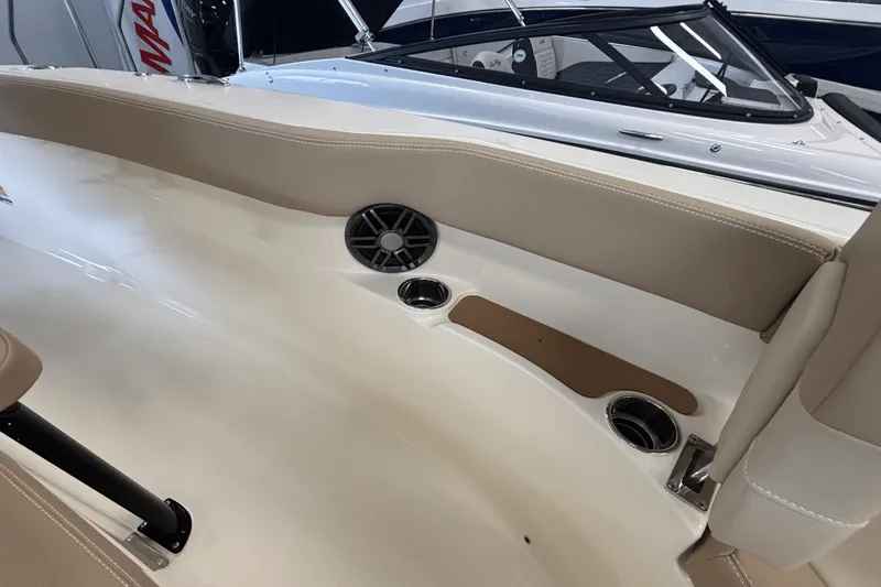 Slide: The Image of Scout 215 XSF 2026 - 15