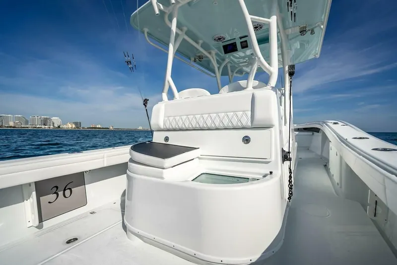 Slide: The Image of Yellowfin 36 Center Console 2023 - 31
