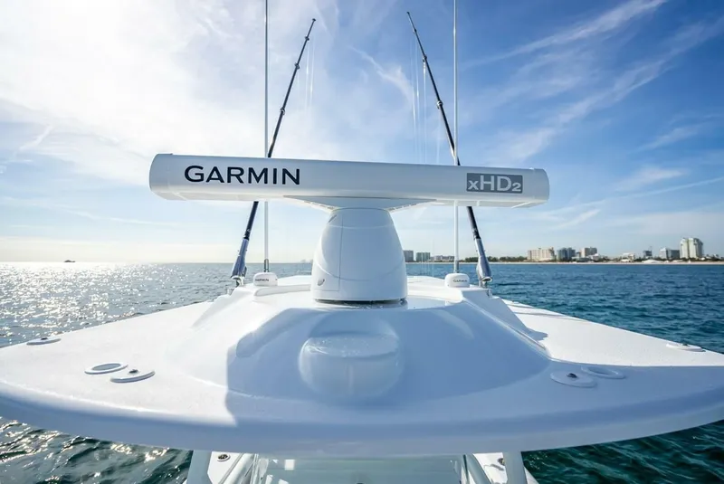 Slide: The Image of Yellowfin 36 Center Console 2023 - 19