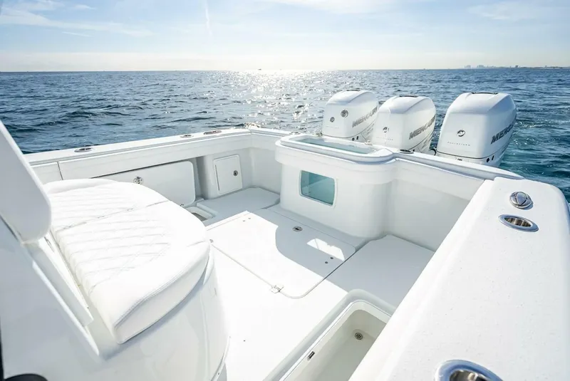 Slide: The Image of Yellowfin 36 Center Console 2023 - 27