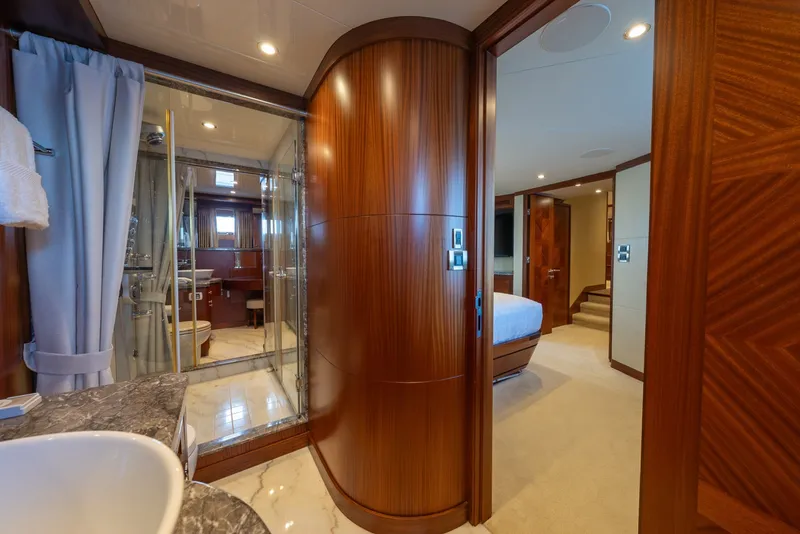 Slide: The Image of Ocean Alexander 90 Sky Lounge Motor Yacht 2013 - 32