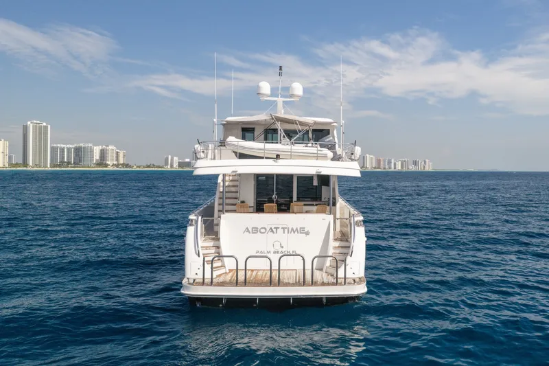 Slide: The Image of Ocean Alexander 90 Sky Lounge Motor Yacht 2013 - 62