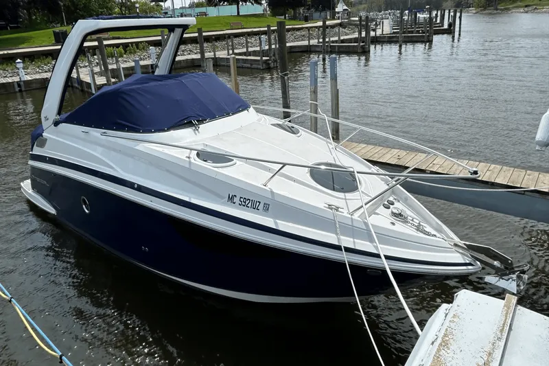 Slide: The Image of Regal 280 EXPRESS 2024 - 2