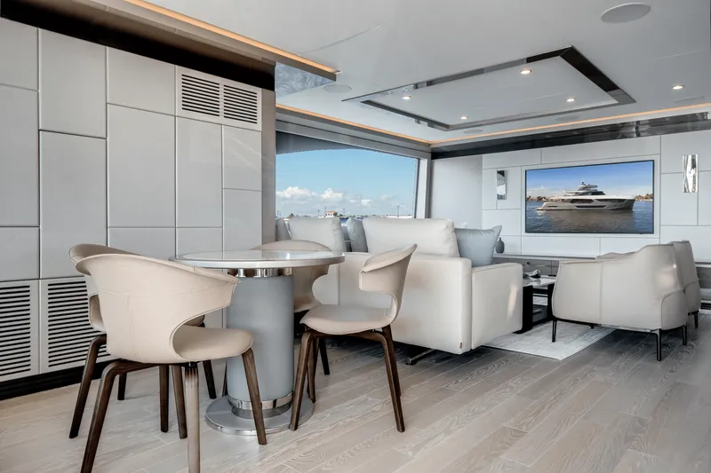 Slide: The Image of Ocean Alexander 35R 2025 - 36