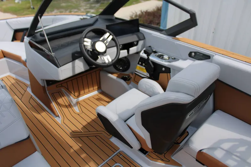 Slide: The Image of Nautique S23 2027 - 11
