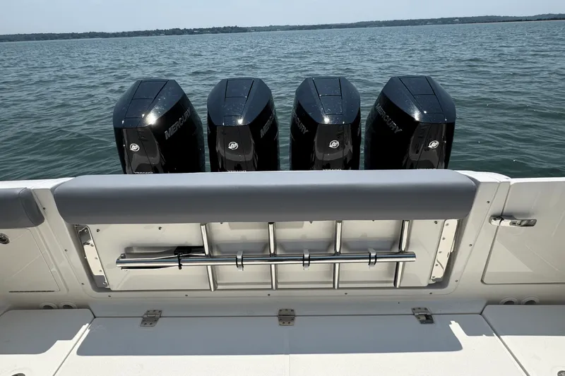 Slide: The Image of Boston Whaler 380 Realm 2025 - 7