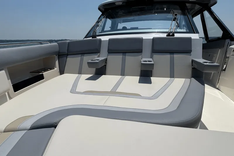 Slide: The Image of Boston Whaler 380 Realm 2025 - 74