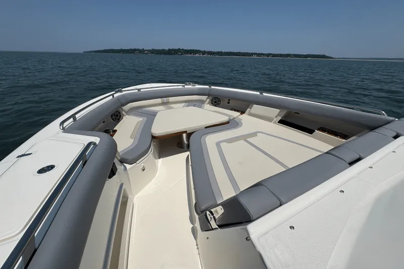 Slide: The Image of Boston Whaler 380 Realm 2025 - 85