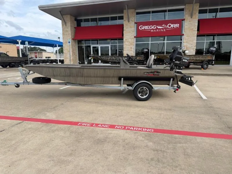 Slide: The Image of Gator-Tail 17/54 Extreme Series 2026 - 1