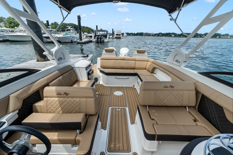 Slide: The Image of Sea Ray SDX 290 Outboard 2026 - 23