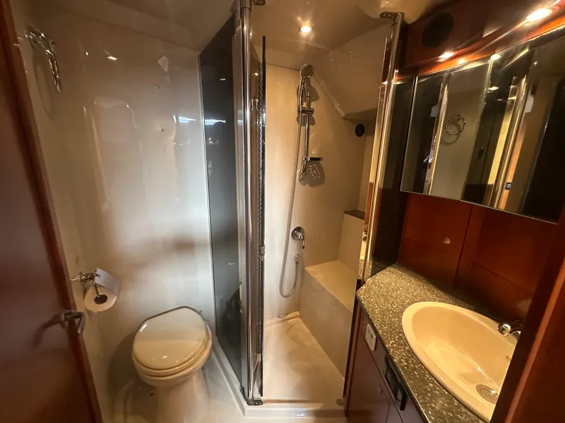 Slide: The Image of Cruisers 520 EXPRESS 2007 - 34