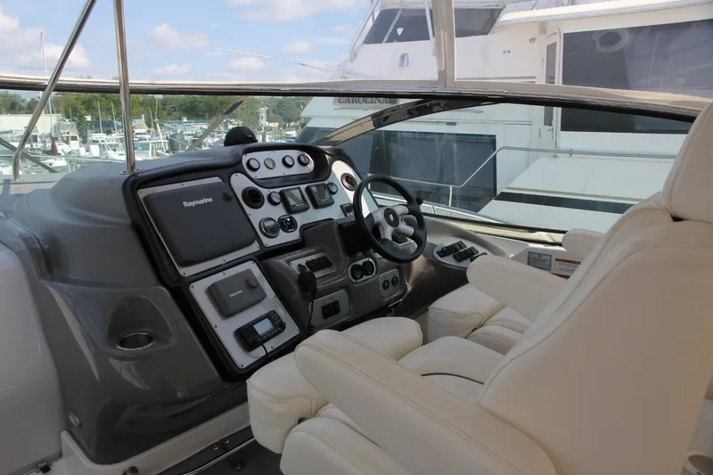 Slide: The Image of Cruisers 520 EXPRESS 2007 - 17