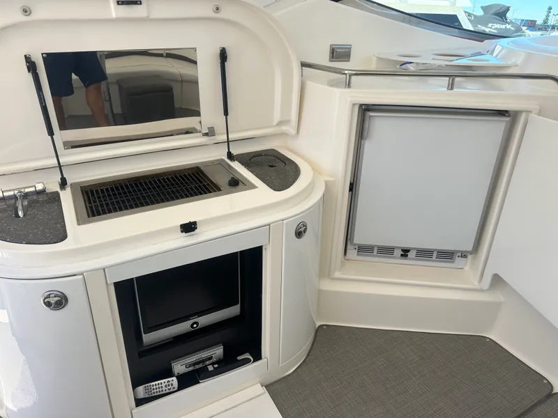 Slide: The Image of Cruisers 520 EXPRESS 2007 - 13