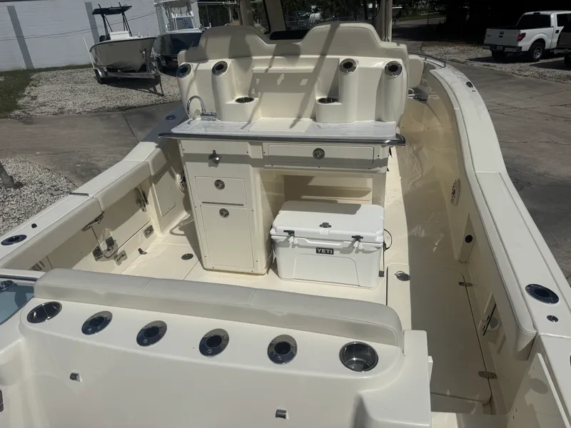 Slide: The Image of Scout 260 LXF 2026 - 5