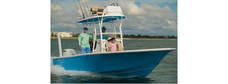 The Image of Tidewater 2500 Carolina Bay 2027 - 0