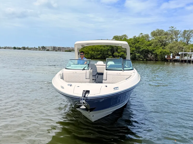 Slide: The Image of Sea Ray SLX 310 Outboard 2026 - 4