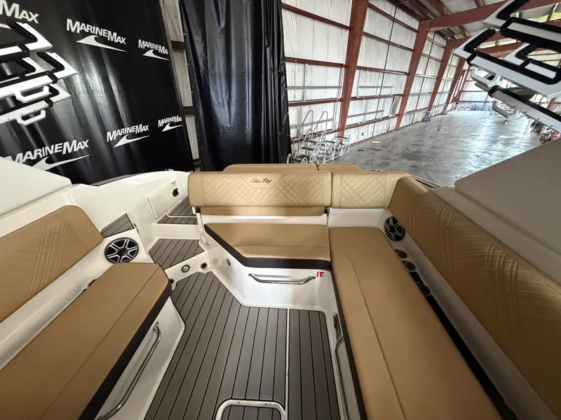 Slide: The Image of Sea Ray SDX 270 Surf 2026 - 23