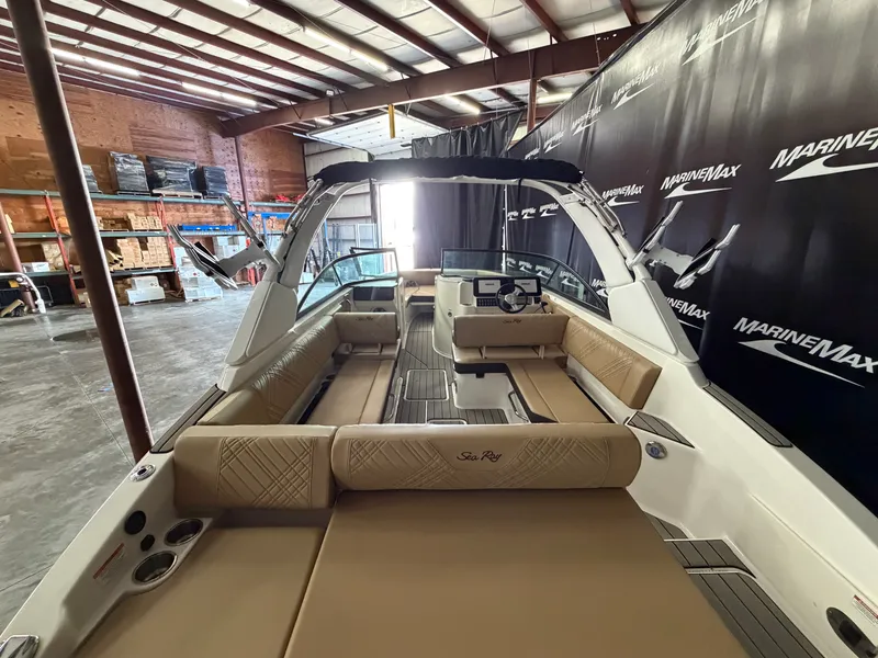 Slide: The Image of Sea Ray SDX 270 Surf 2026 - 13