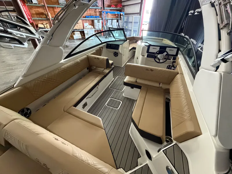 Slide: The Image of Sea Ray SDX 270 Surf 2026 - 19