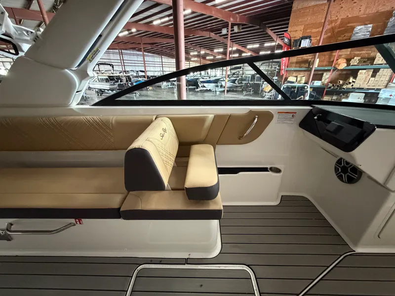 Slide: The Image of Sea Ray SDX 270 Surf 2026 - 29