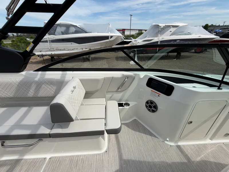 Slide: The Image of Sea Ray SDX 250 Surf 2026 - 26