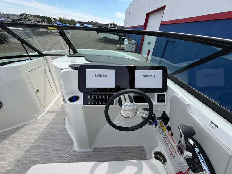 Slide: The Image of Sea Ray SDX 250 Surf 2026 - 34
