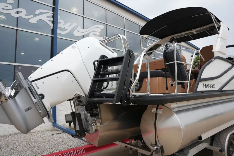 Slide: The Image of Harris 230 Grand Mariner 2026 - 5