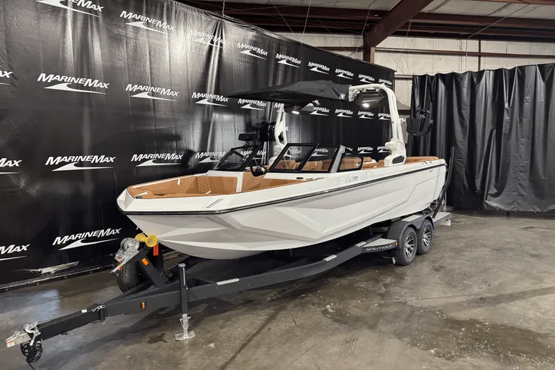 Slide: The Image of Nautique Super Air Nautique GS22 2025 - 0