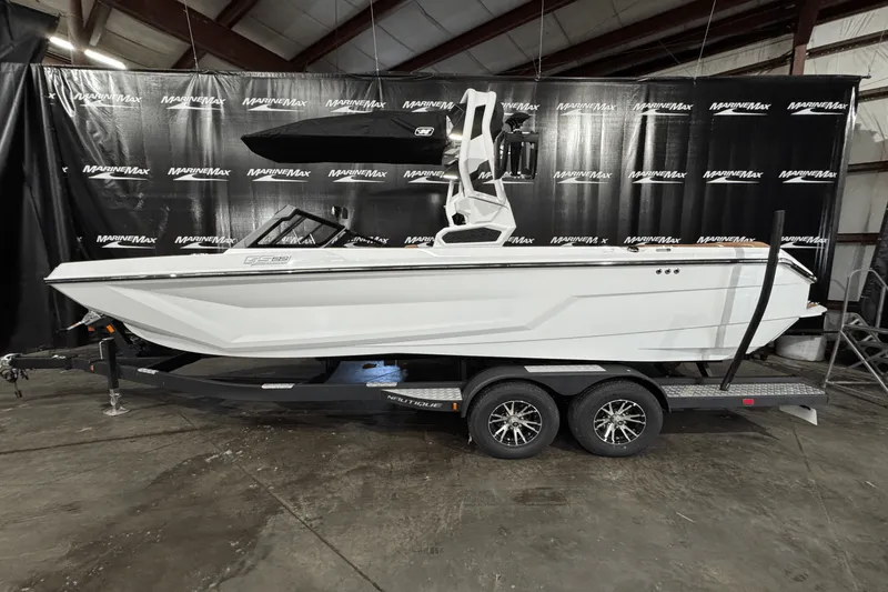 Slide: The Image of Nautique Super Air Nautique GS22 2025 - 2