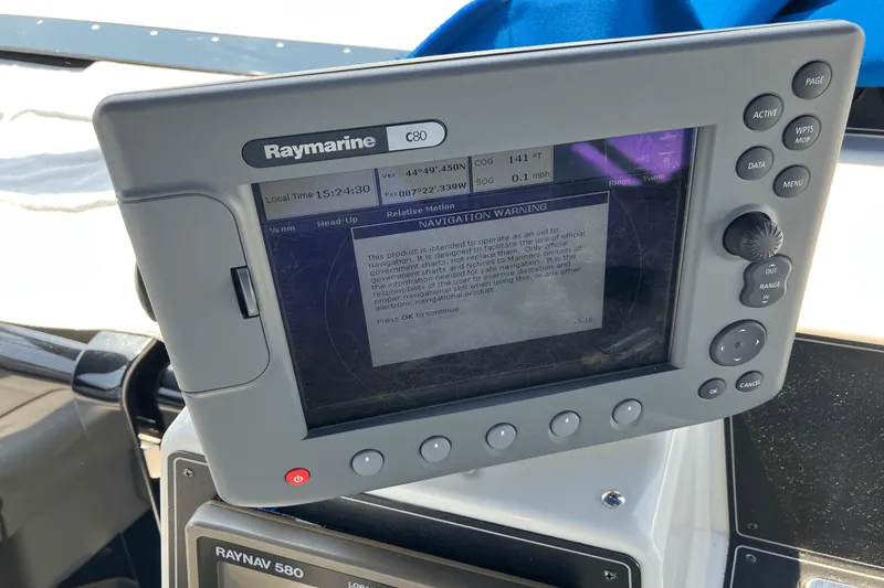 Slide: The Image of Carver 38 EXPRESS 1993 - 12