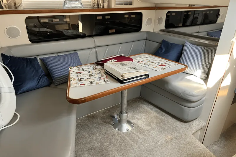 Slide: The Image of Carver 38 EXPRESS 1993 - 23