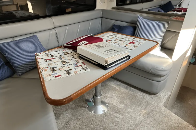 Slide: The Image of Carver 38 EXPRESS 1993 - 25