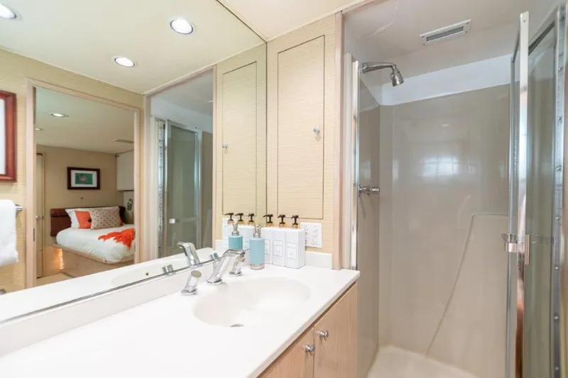 Slide: The Image of Broward Motor Yacht 1991 - 58