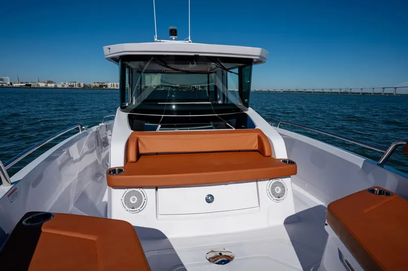 Slide: The Image of Axopar 29 XC Cross Cabin 2026 - 5