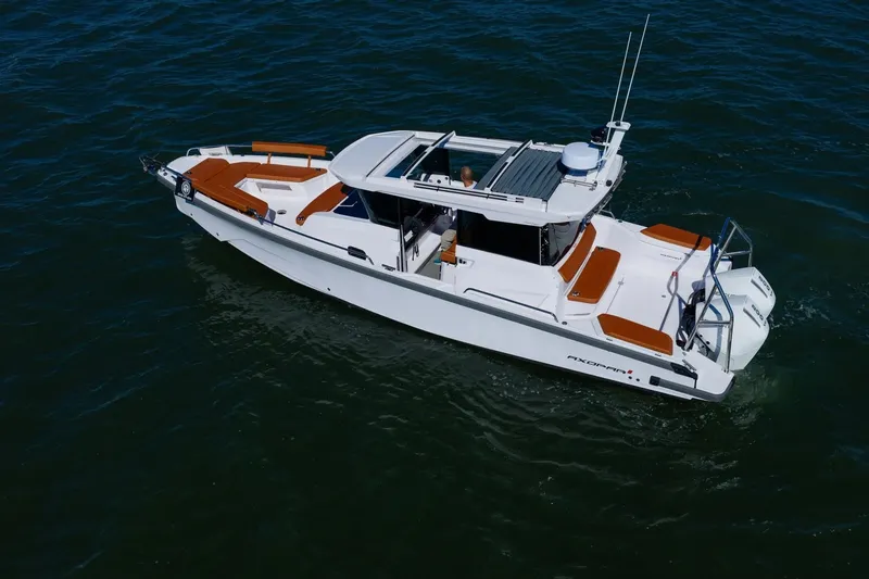 Slide: The Image of Axopar 29 XC Cross Cabin 2026 - 3