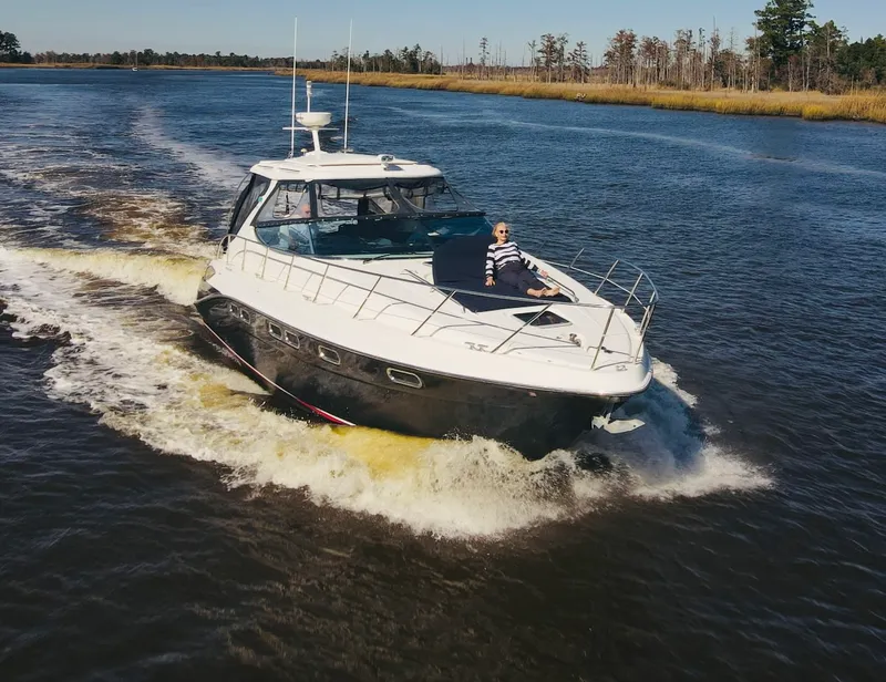 Slide: The Image of Sealine S43 2003 - 1