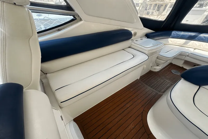 Slide: The Image of Sealine S43 2003 - 16