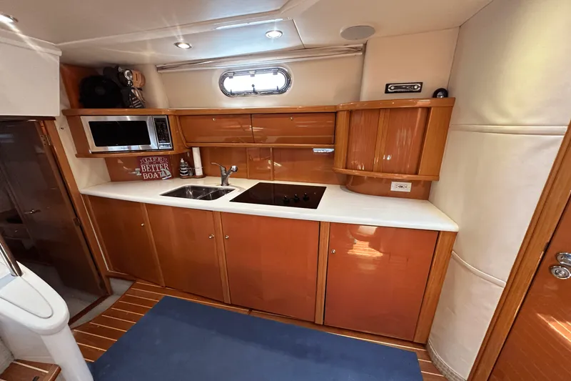 Slide: The Image of Sealine S43 2003 - 23