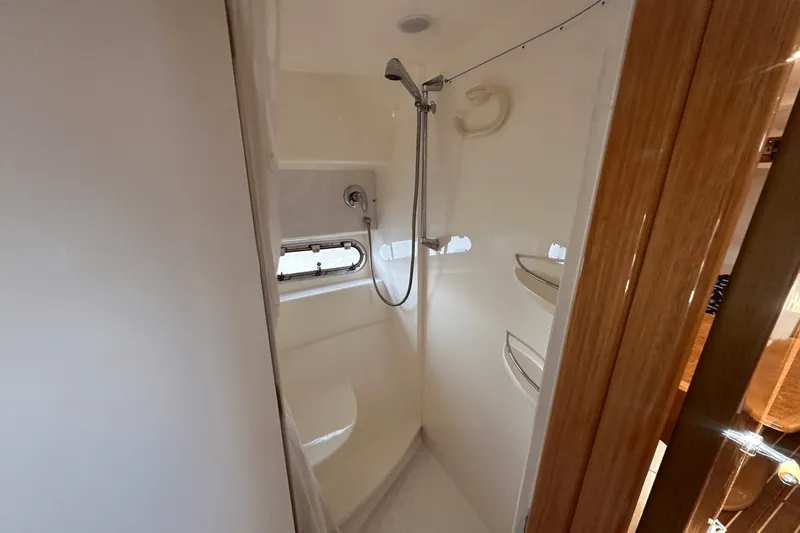 Slide: The Image of Sealine S43 2003 - 28