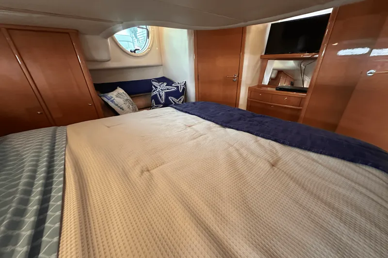 Slide: The Image of Sealine S43 2003 - 34