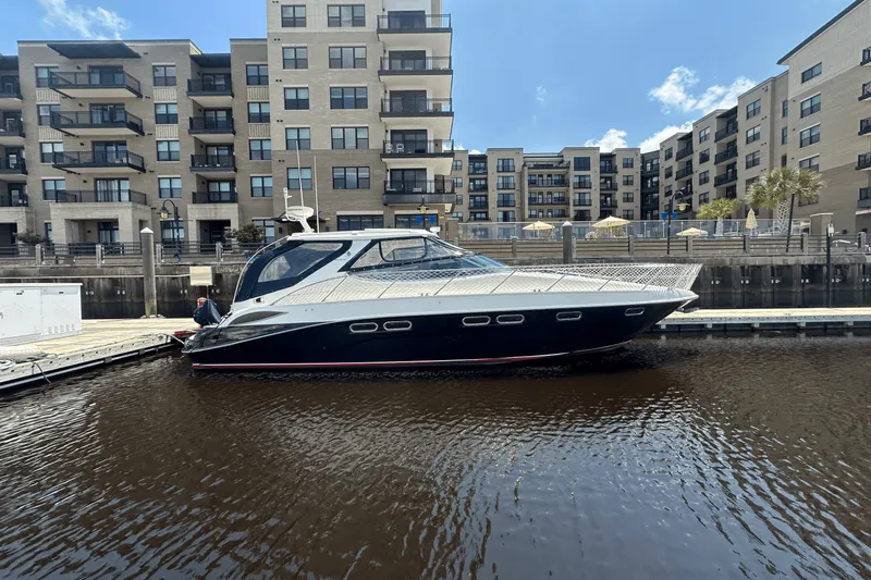 Slide: The Image of Sealine S43 2003 - 4