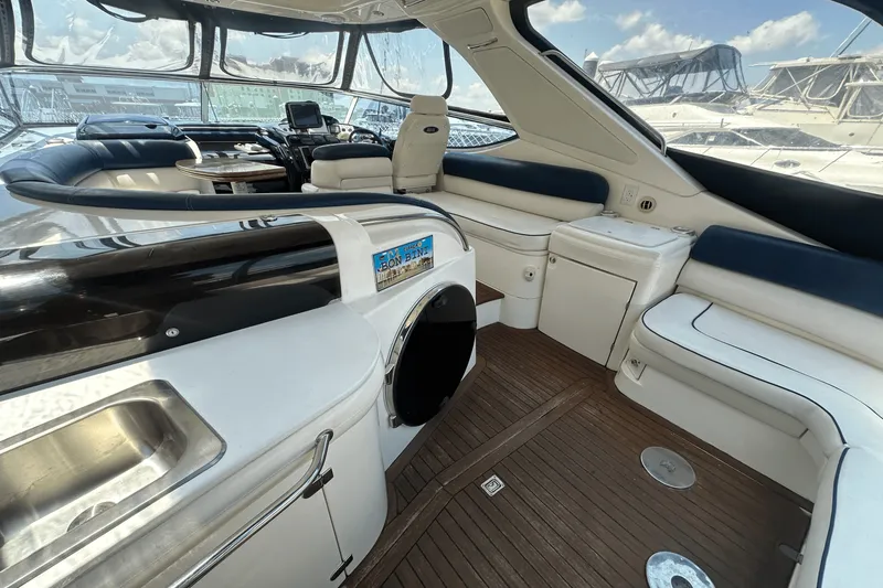 Slide: The Image of Sealine S43 2003 - 8