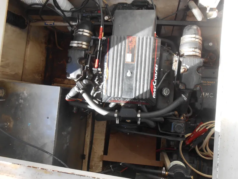 Slide: The Image of Engine compartment of a 1990 Skipperliner Custom Houseboat with MerCruiser engine. - 8