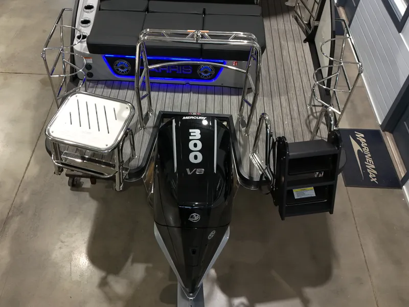 Slide: The Image of Harris 230 Grand Mariner 2026 - 3