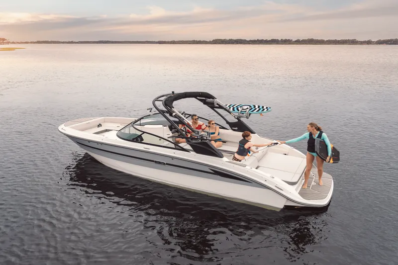 Slide: The Image of Sea Ray SDX 270 Surf 2026 - 5