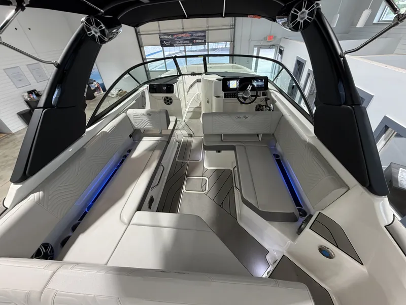 Slide: The Image of Sea Ray SDX 270 Surf 2026 - 7