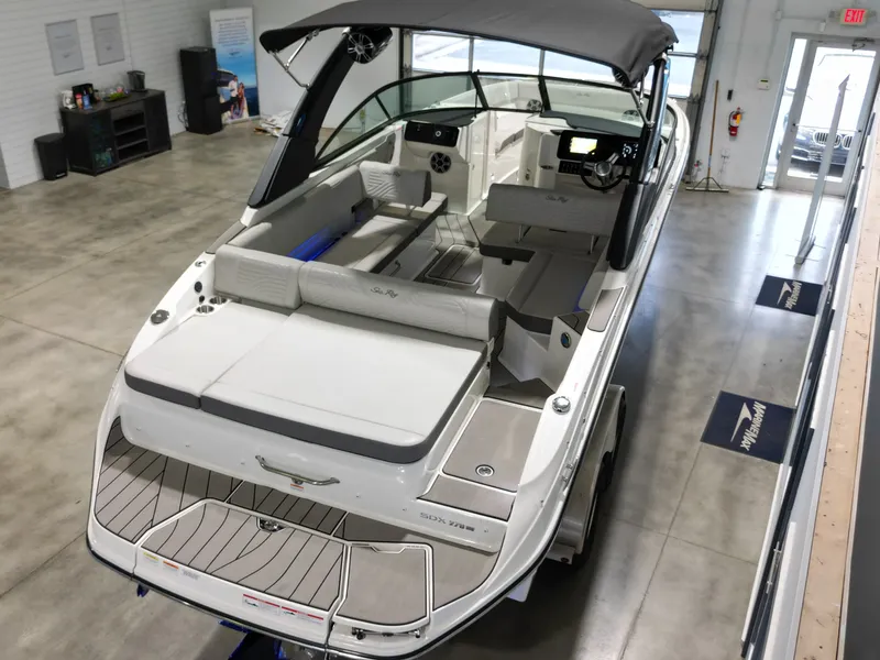 Slide: The Image of Sea Ray SDX 270 Surf 2026 - 3