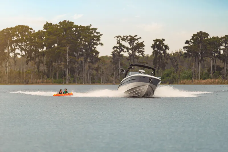Slide: The Image of Sea Ray SDX 270 Surf 2026 - 22