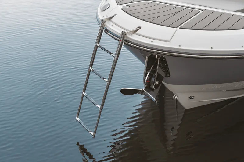 Slide: The Image of Sea Ray SDX 270 Surf 2026 - 16
