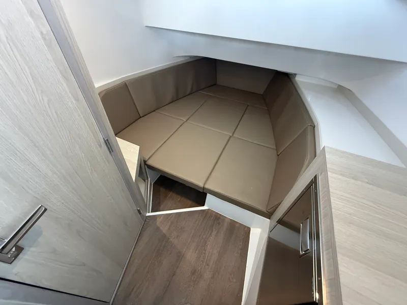 Slide: The Image of Cruisers 38 VTR 2026 - 18